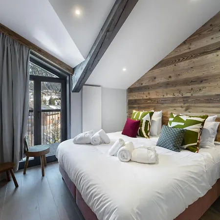 6 Avec Sauna Et Parking, à - Fr-1-562-62 Courchevel